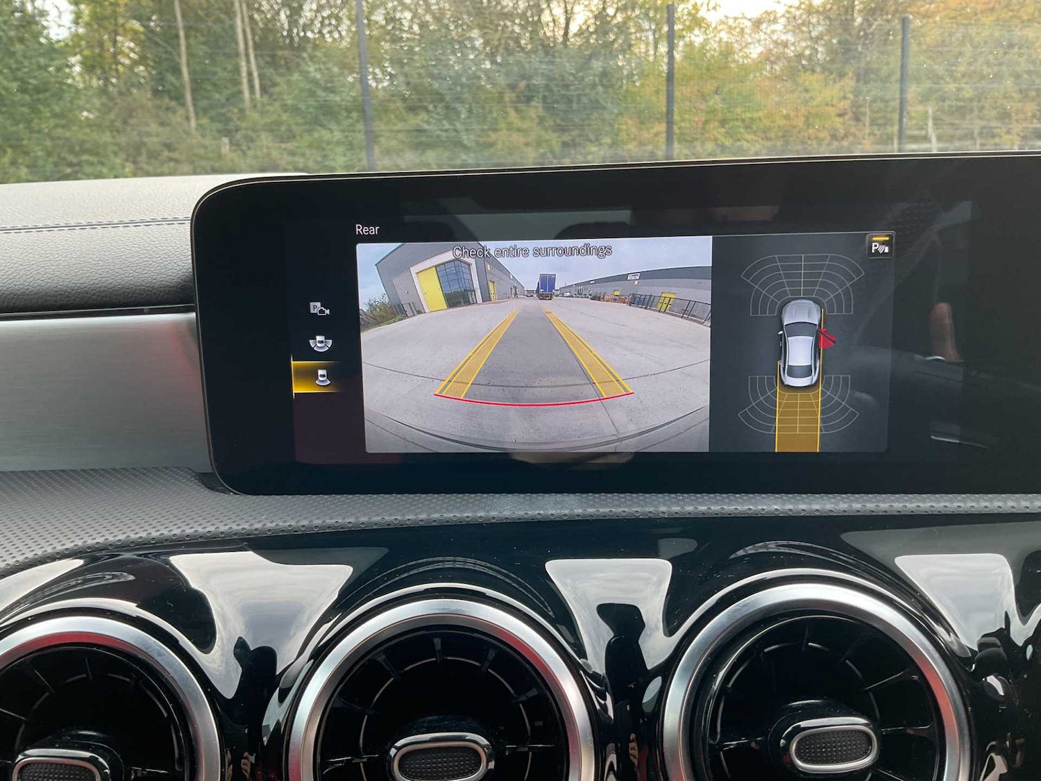 Used Mercedes-Benz CLA 2022 for sale - 76125687: Photo 34