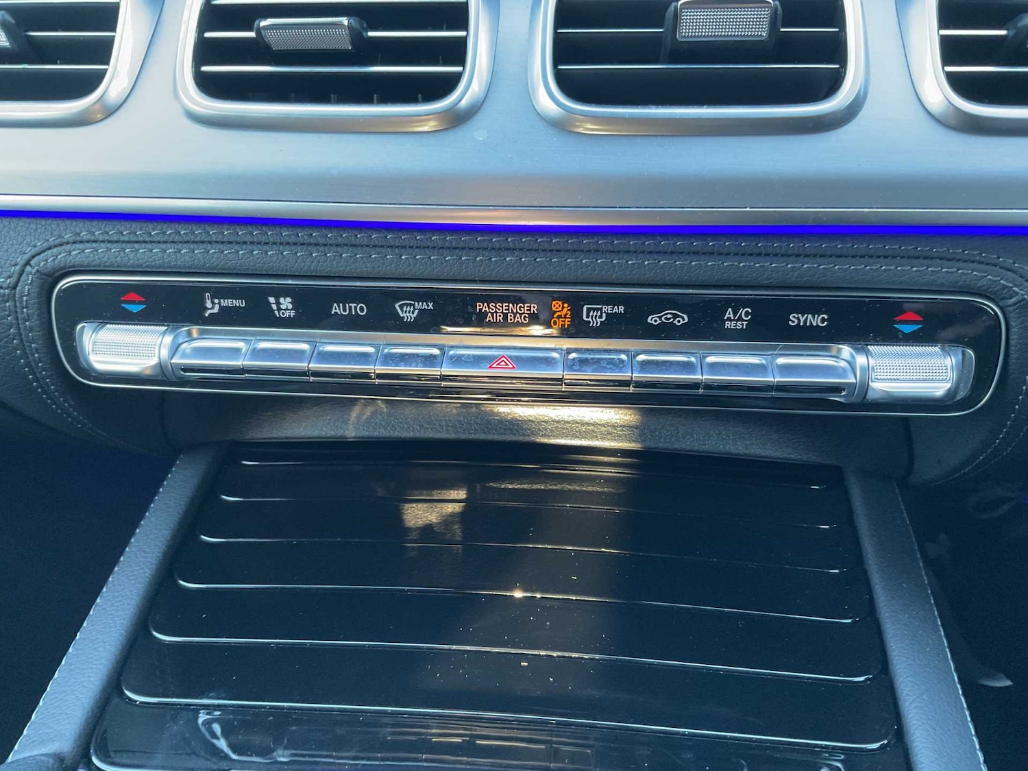 Used Mercedes-Benz GLE 2025 for sale - 77032238: Photo 32