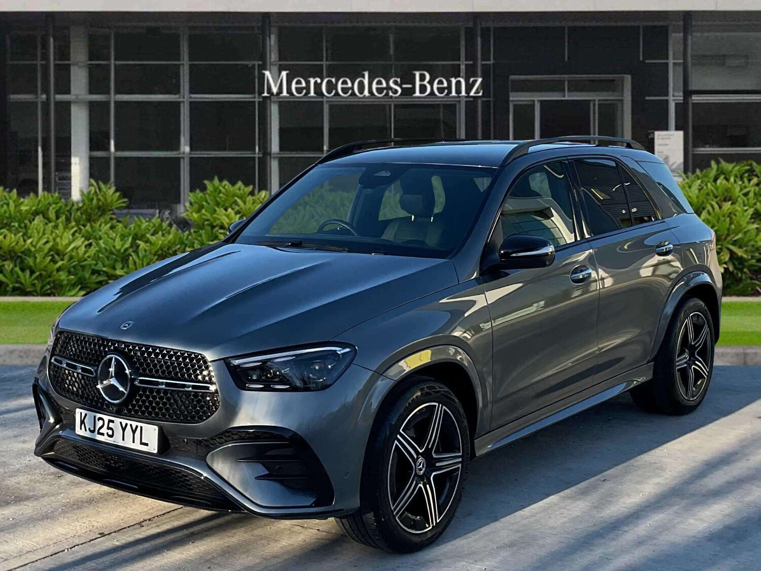Used Mercedes-Benz GLE 2025 for sale - 77032238: Photo 8