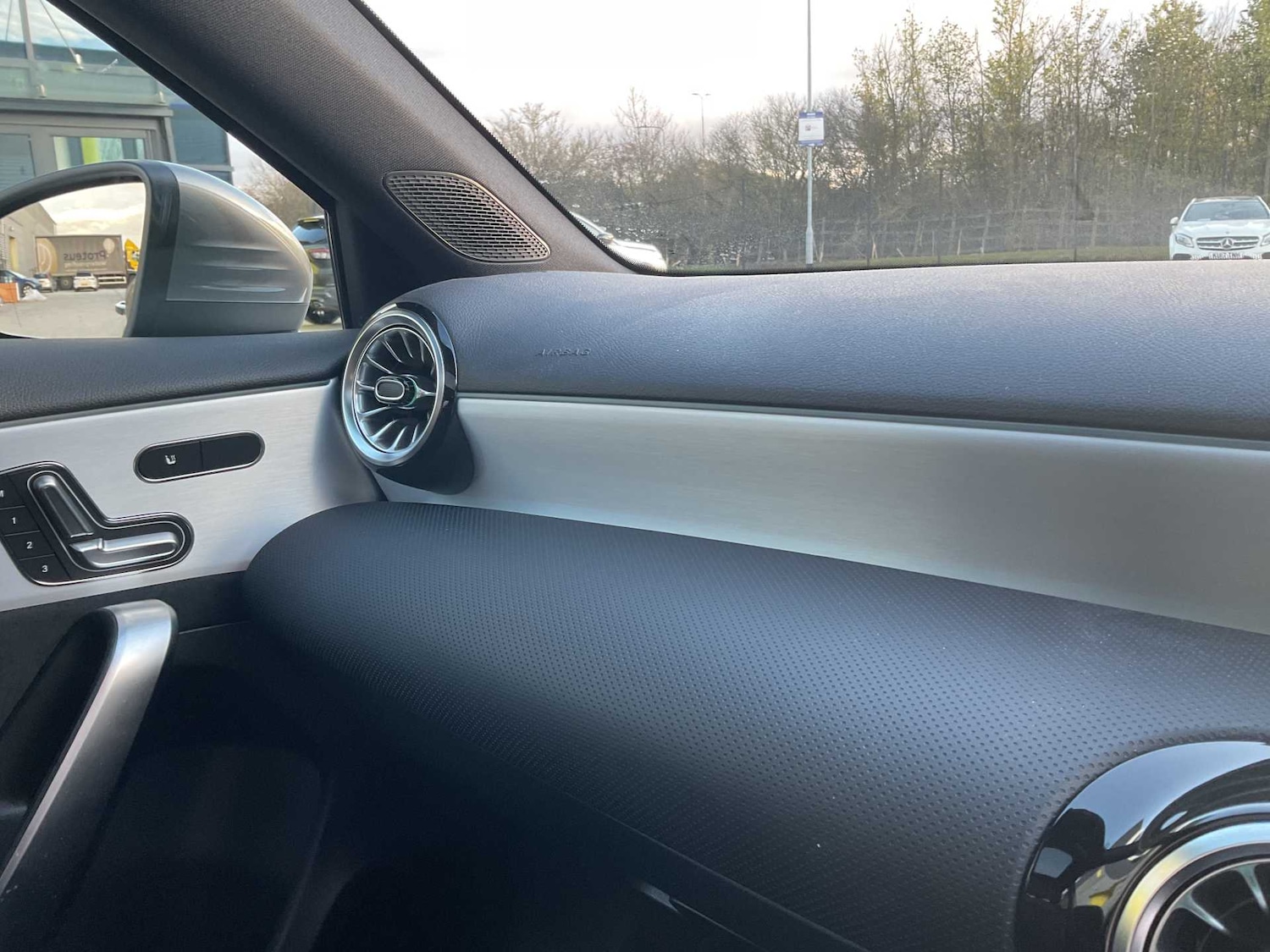 Used Mercedes-Benz A-Class for sale - 76661854: Photo 35