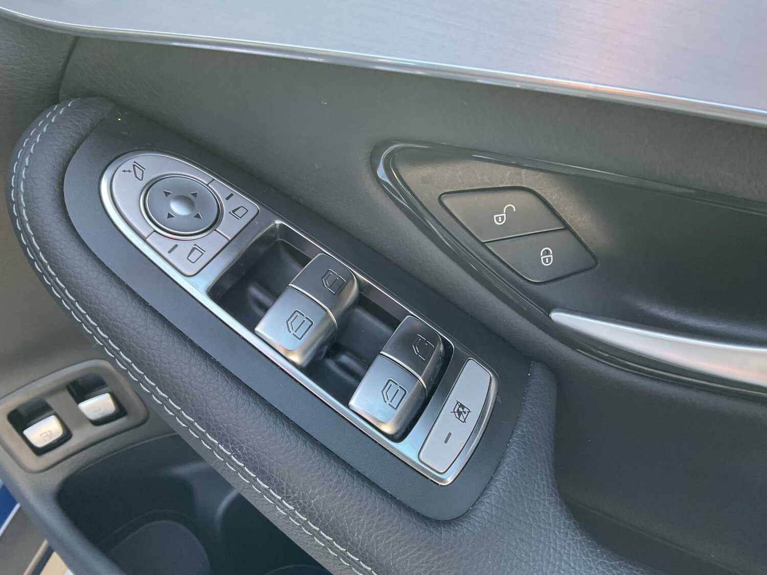 Used Mercedes-Benz GLC 2022 for sale - 78052214: Photo 26