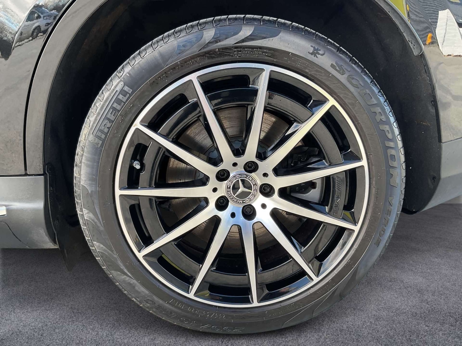 Used Mercedes-Benz EQC 2023 for sale - 77811041: Photo 12