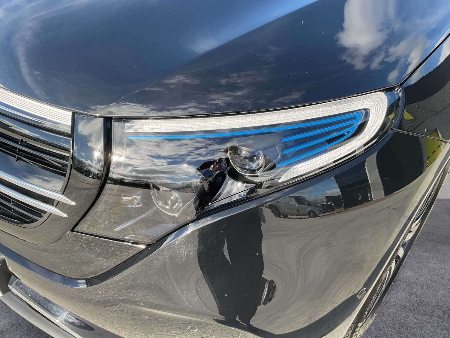 Used Mercedes-Benz EQC 2023 for sale - 77811041: Photo 9