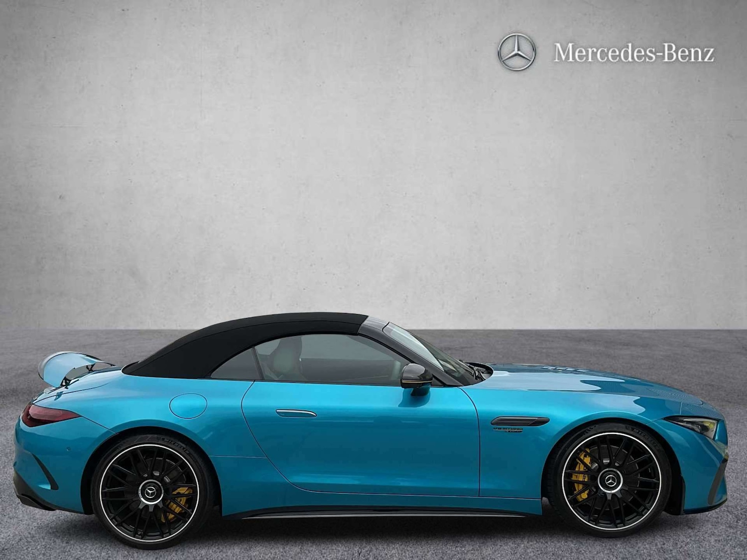 Used Mercedes-Benz SL 2024 for sale - 78010275: Photo 2