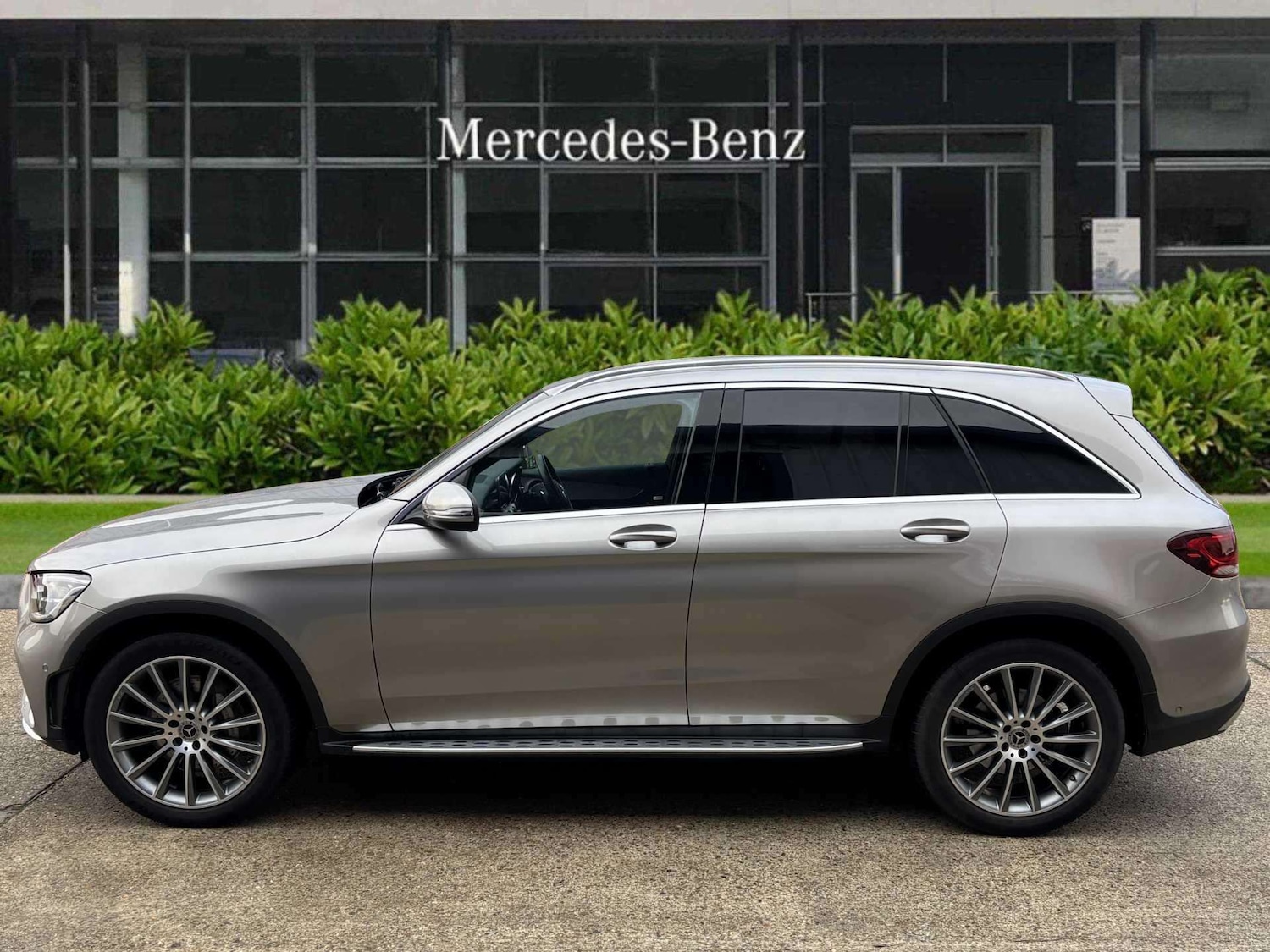 Used Mercedes-Benz GLC 2022 for sale - 77158515: Photo 6