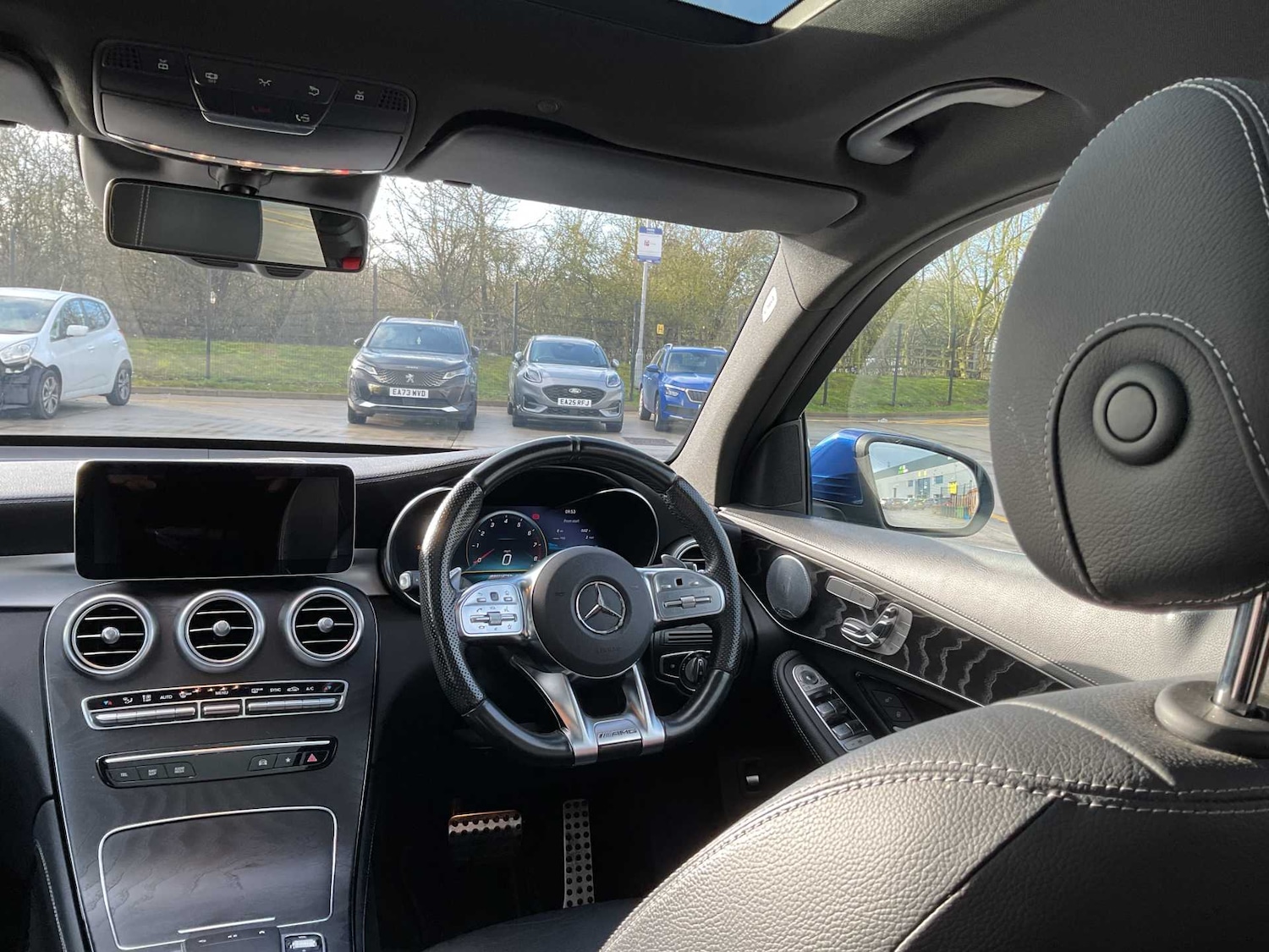 Used Mercedes-Benz GLC 2019 for sale - 77389877: Photo 22