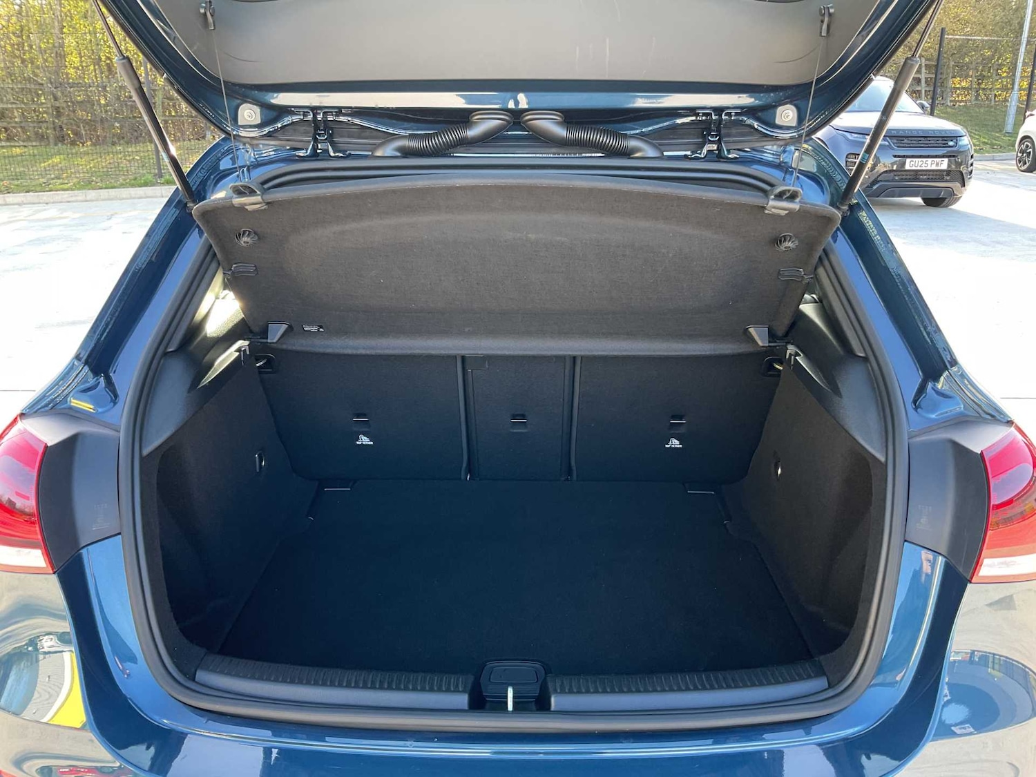 Used Mercedes-Benz A-Class 2019 for sale - 76576055: Photo 17