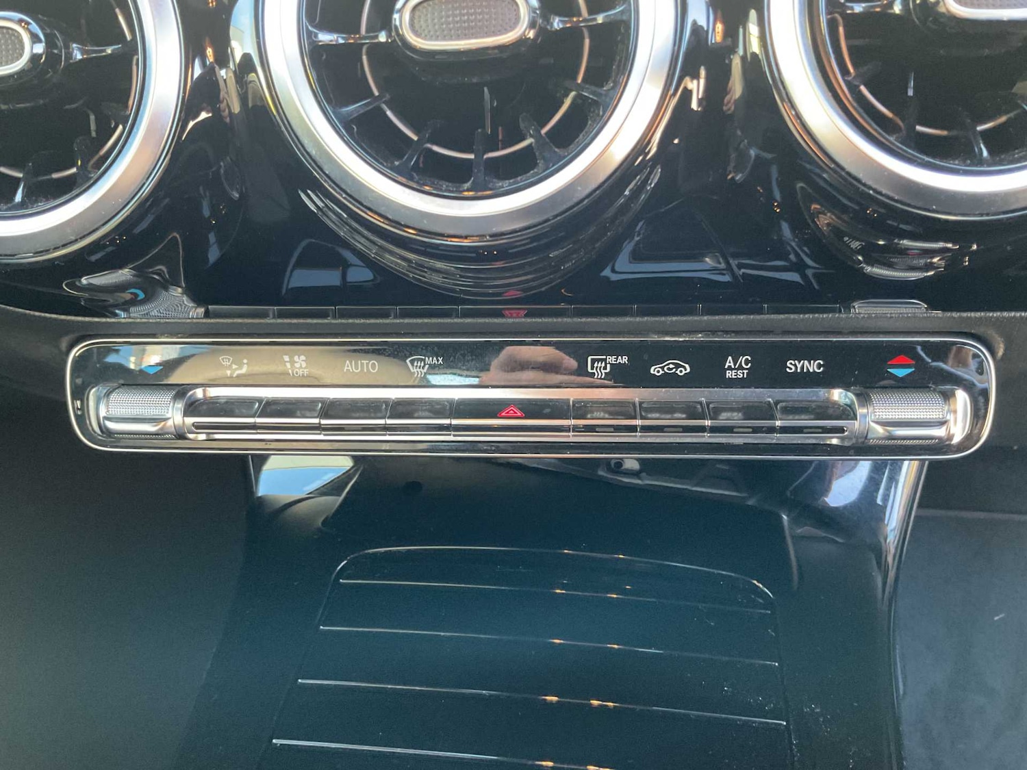 Used Mercedes-Benz A-Class 2019 for sale - 76576055: Photo 31