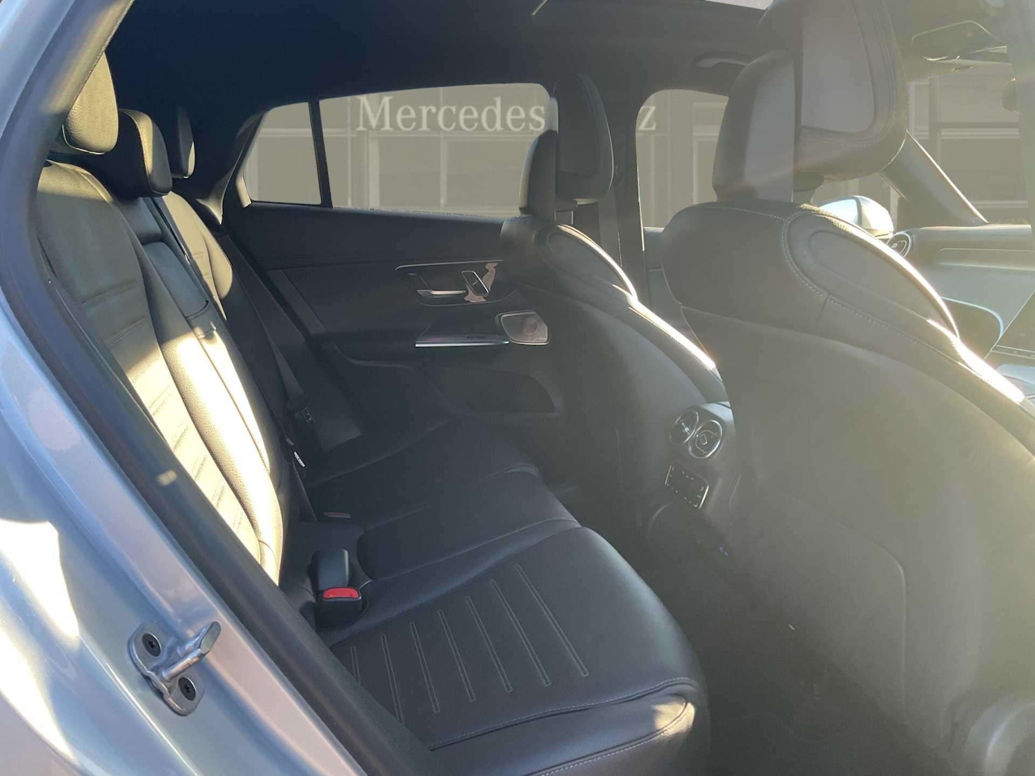 Used Mercedes-Benz GLC 2024 for sale - 76755324: Photo 19