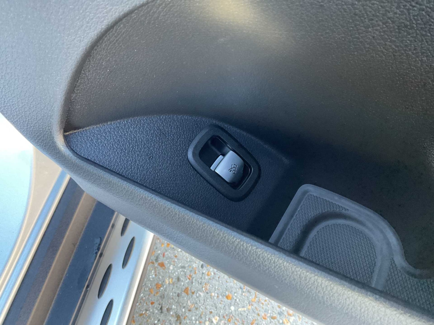 Used Mercedes-Benz GLC 2024 for sale - 76755324: Photo 28