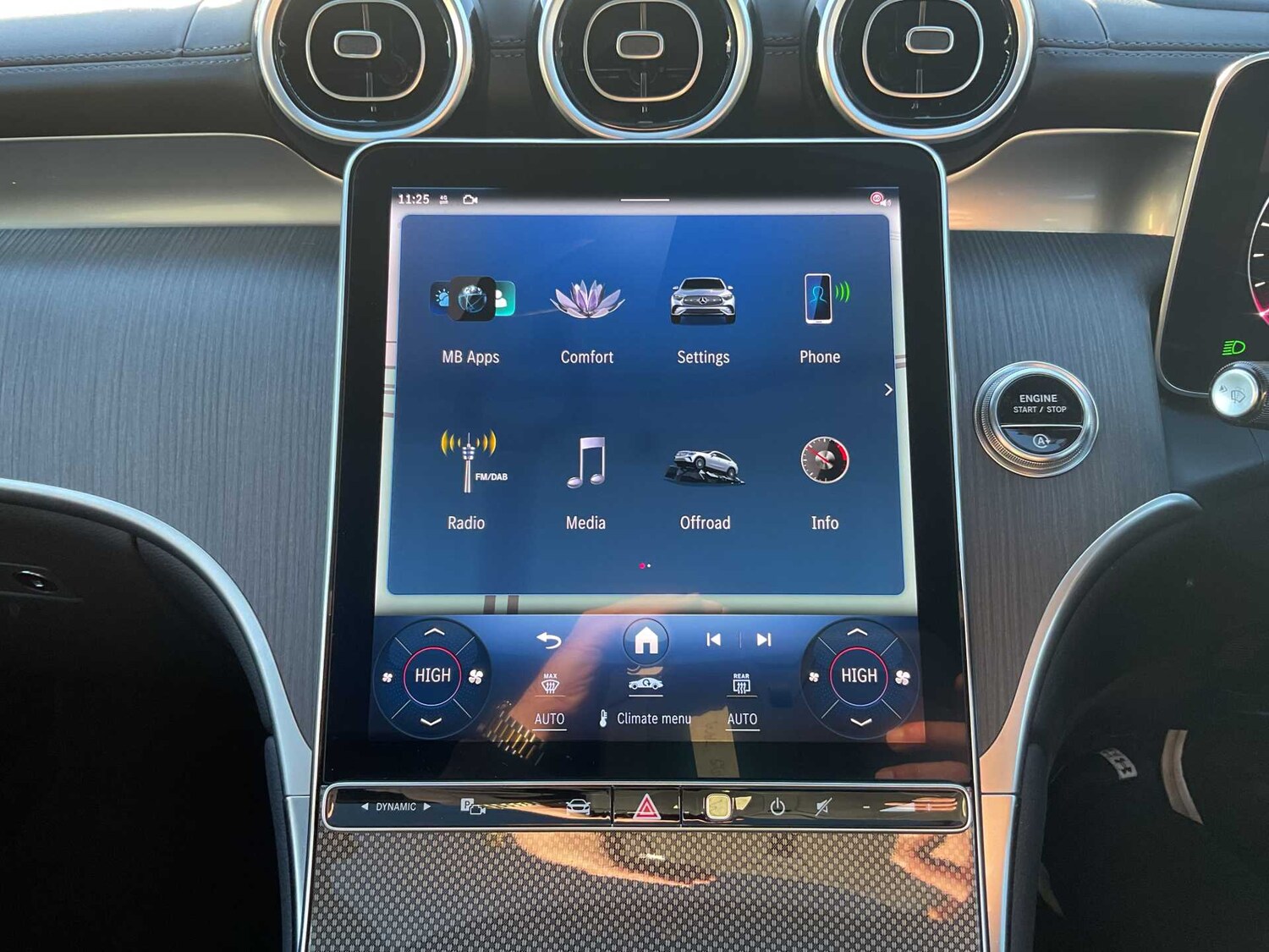 Used Mercedes-Benz GLC 2024 for sale - 76755324: Photo 35