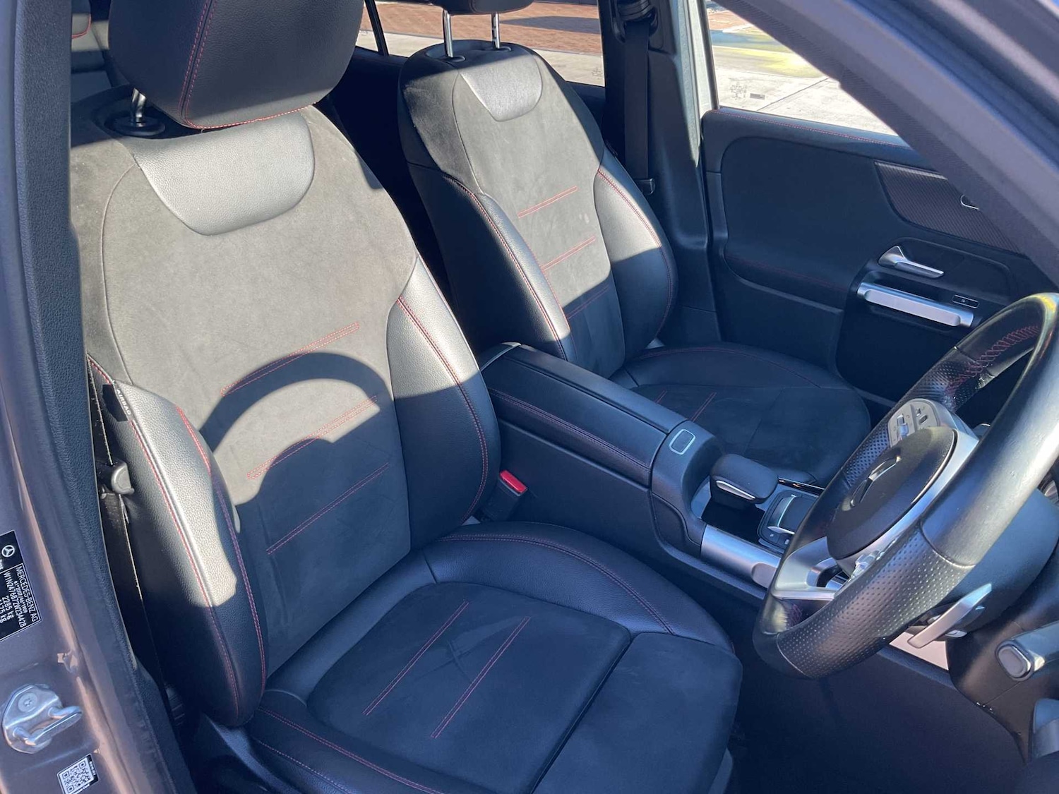 Used Mercedes-Benz GLB 2022 for sale - 77686611: Photo 24