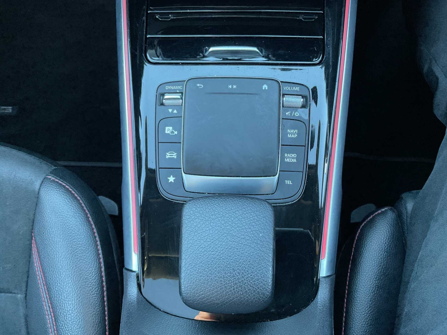 Used Mercedes-Benz GLB 2022 for sale - 77686611: Photo 30