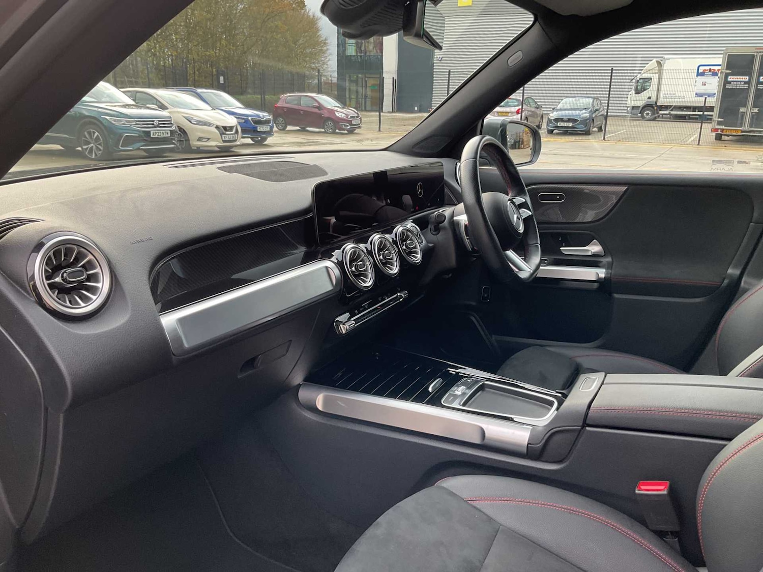 Used Mercedes-Benz GLB 2024 for sale - 76501866: Photo 23