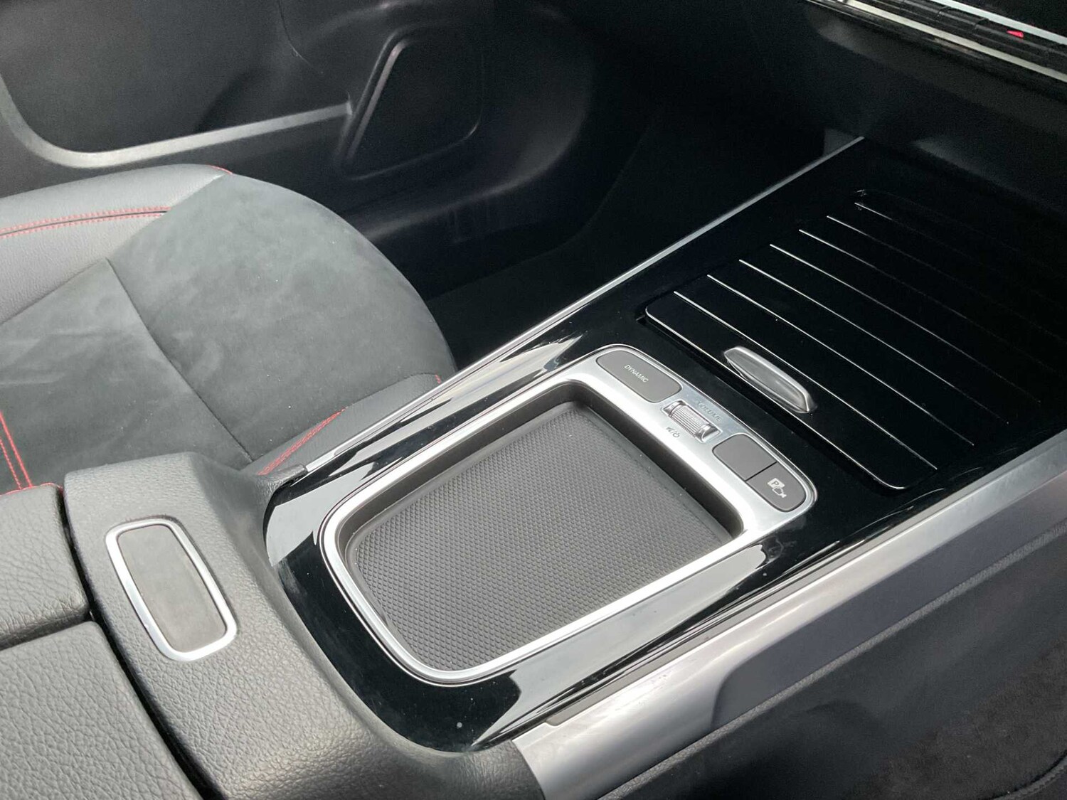 Used Mercedes-Benz GLB 2024 for sale - 76501866: Photo 29