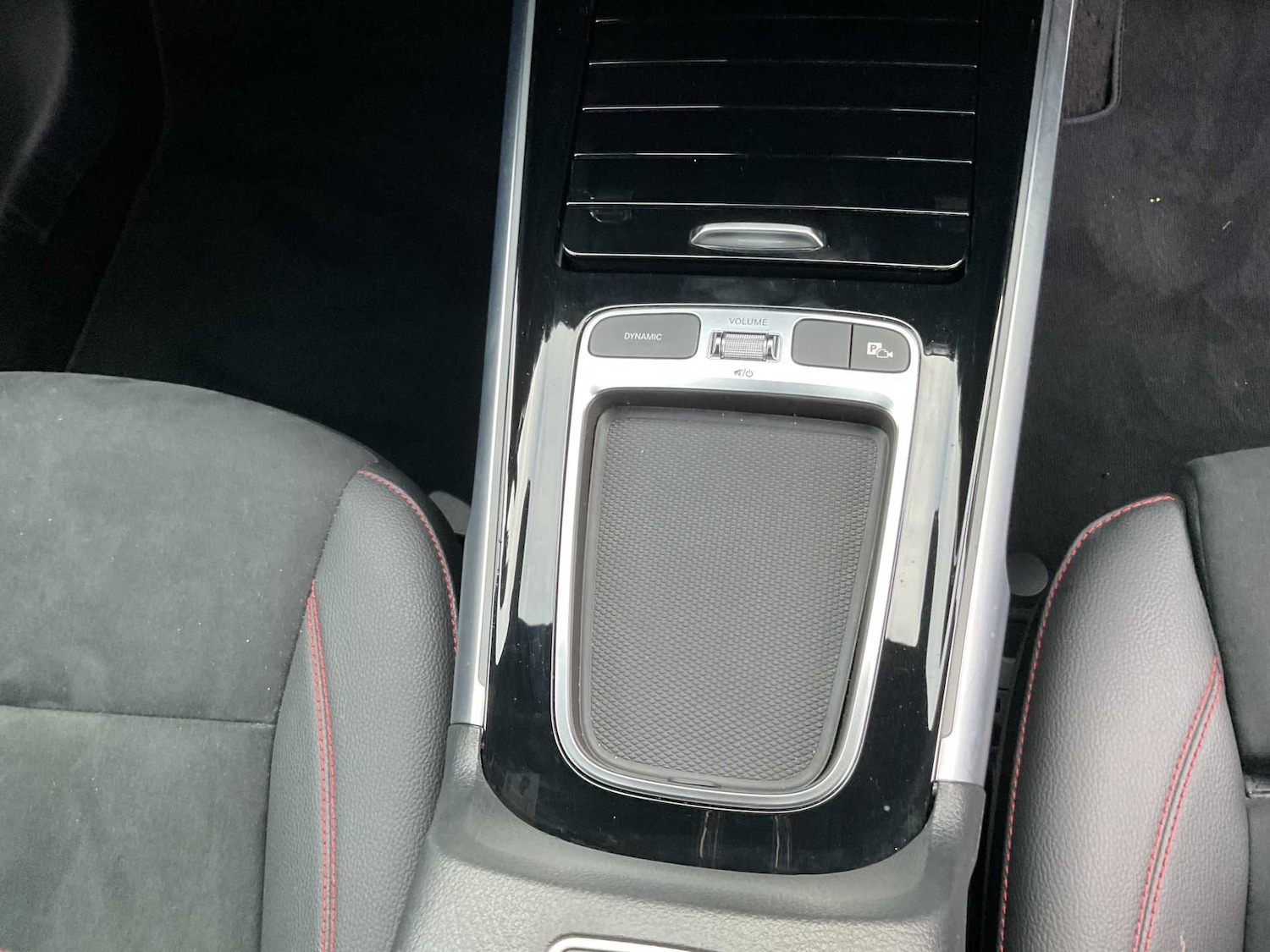 Used Mercedes-Benz GLB 2024 for sale - 76501866: Photo 30