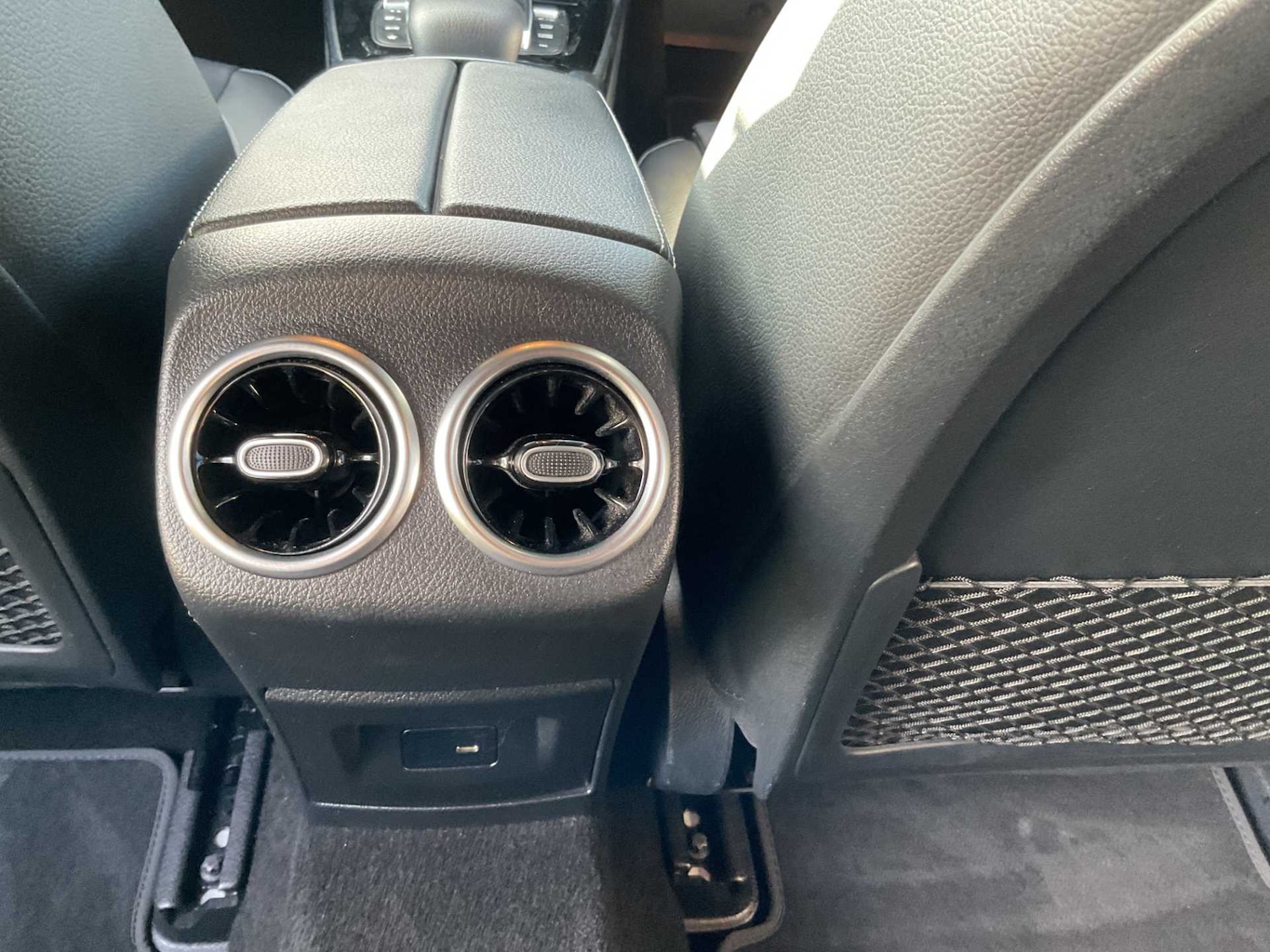 Used Mercedes-Benz CLA 2022 for sale - 76889876: Photo 20