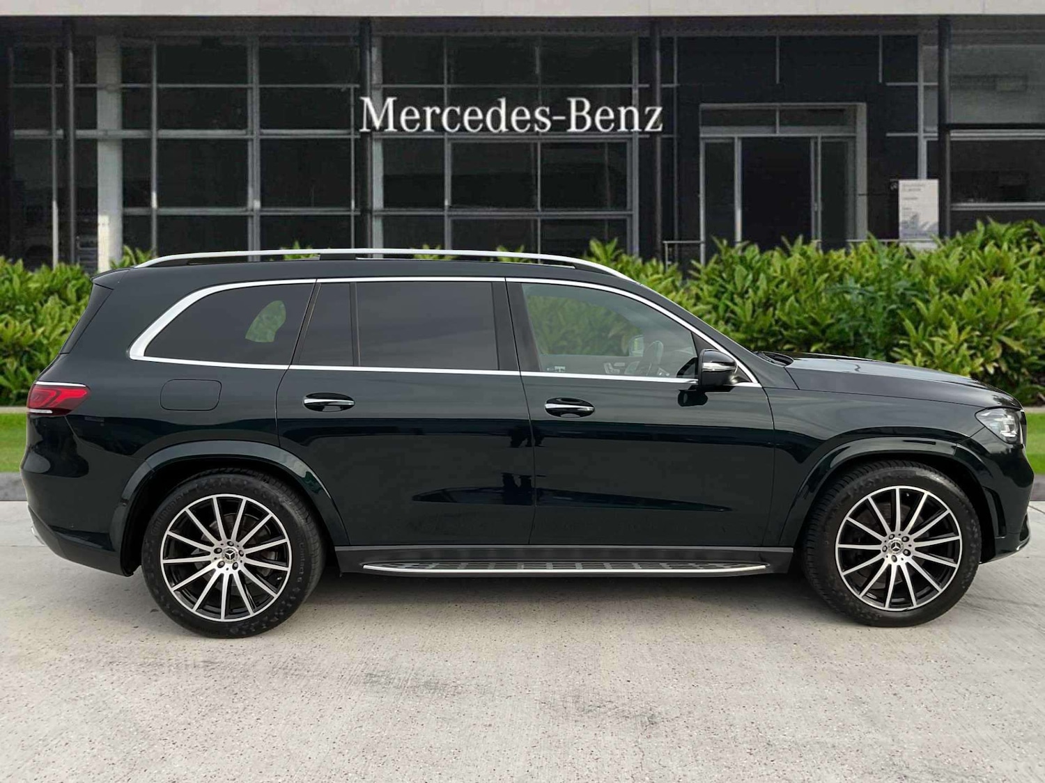Used Mercedes-Benz GLS 2021 for sale - 76125908: Photo 2