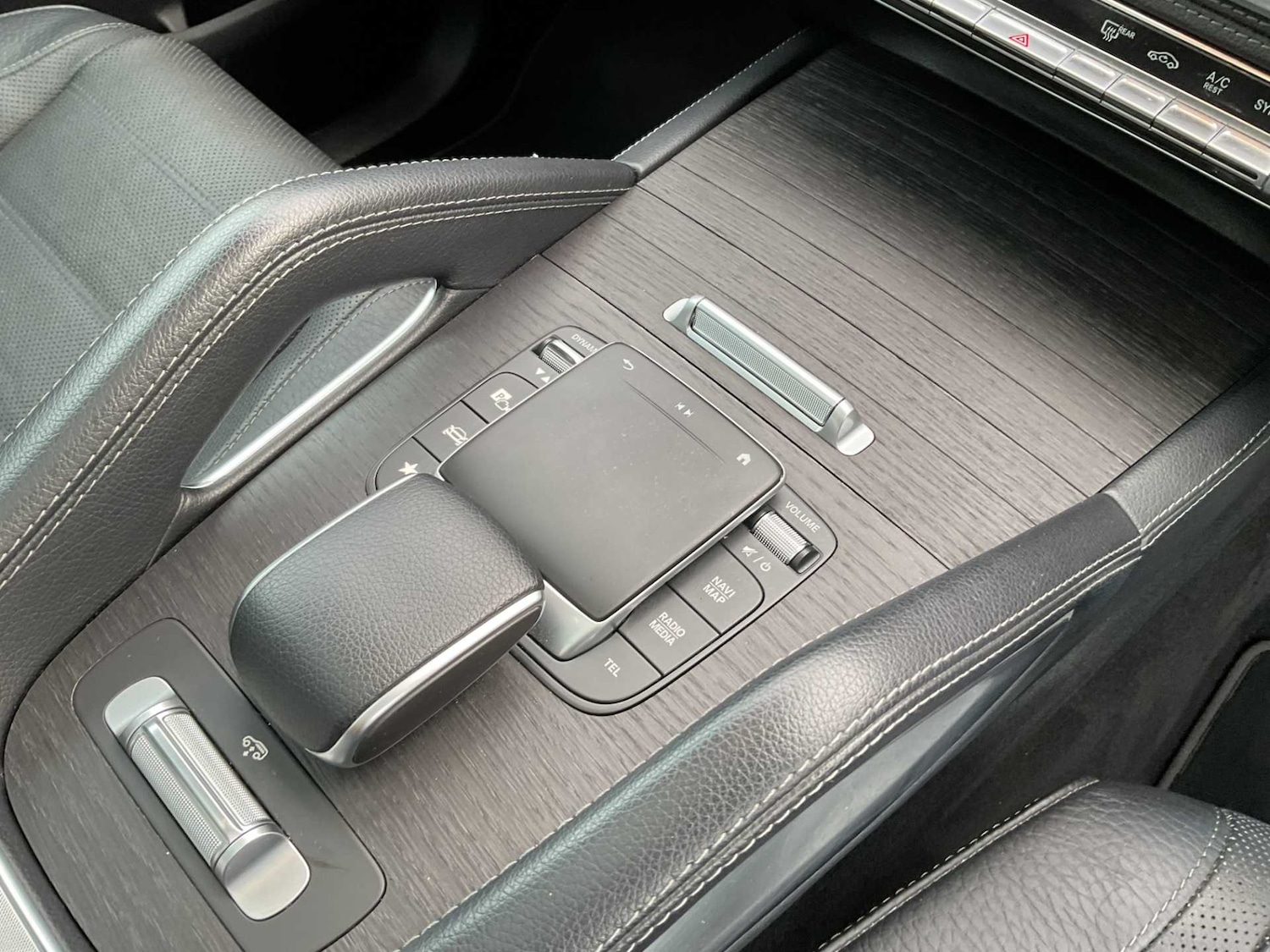 Used Mercedes-Benz GLS 2021 for sale - 76125908: Photo 29