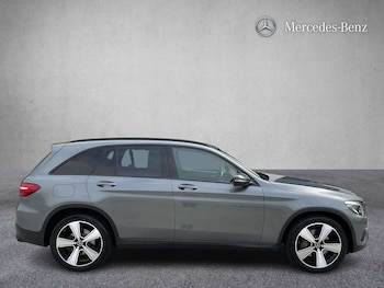 Used Mercedes-Benz GLC 2018 for sale - 77943306: Photo