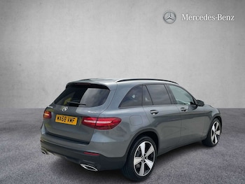 Used Mercedes-Benz GLC 2018 for sale - 77943306: Photo