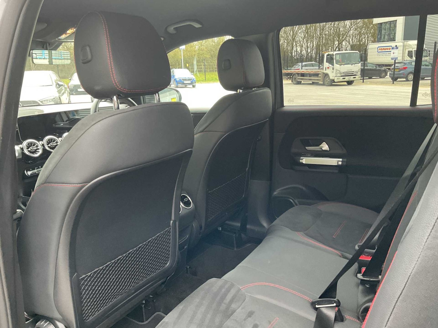 Used Mercedes-Benz GLB 2023 for sale - 77589089: Photo 18