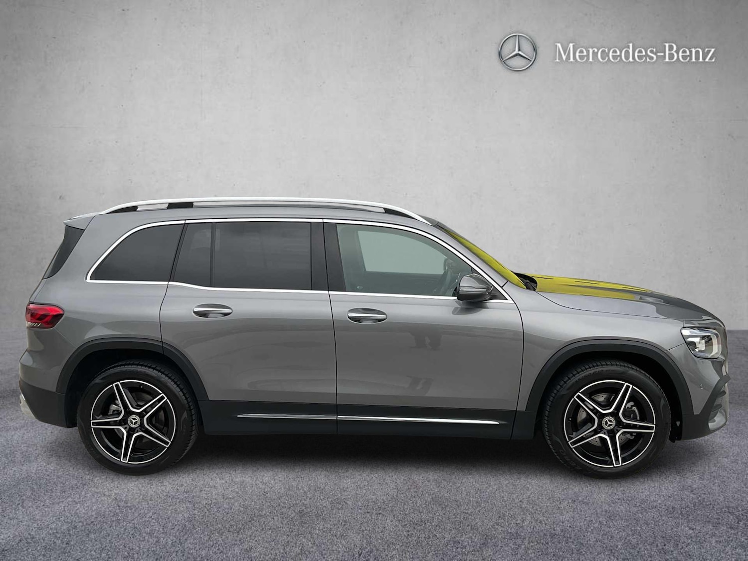 Used Mercedes-Benz GLB 2023 for sale - 77589089: Photo 2