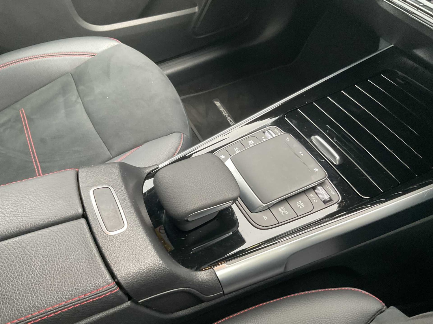 Used Mercedes-Benz GLB 2023 for sale - 77589089: Photo 29