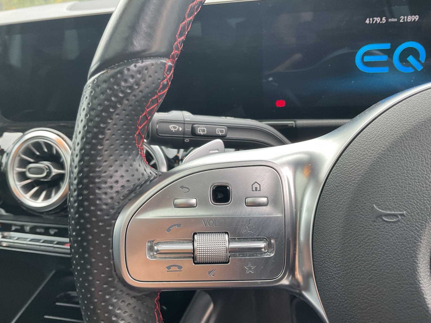 Used Mercedes-Benz EQA 2021 for sale - 75981236: Photo 27