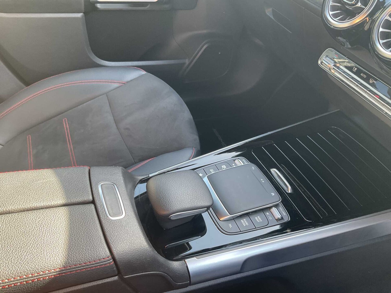 Used Mercedes-Benz EQB 2022 for sale - 77348126: Photo 29