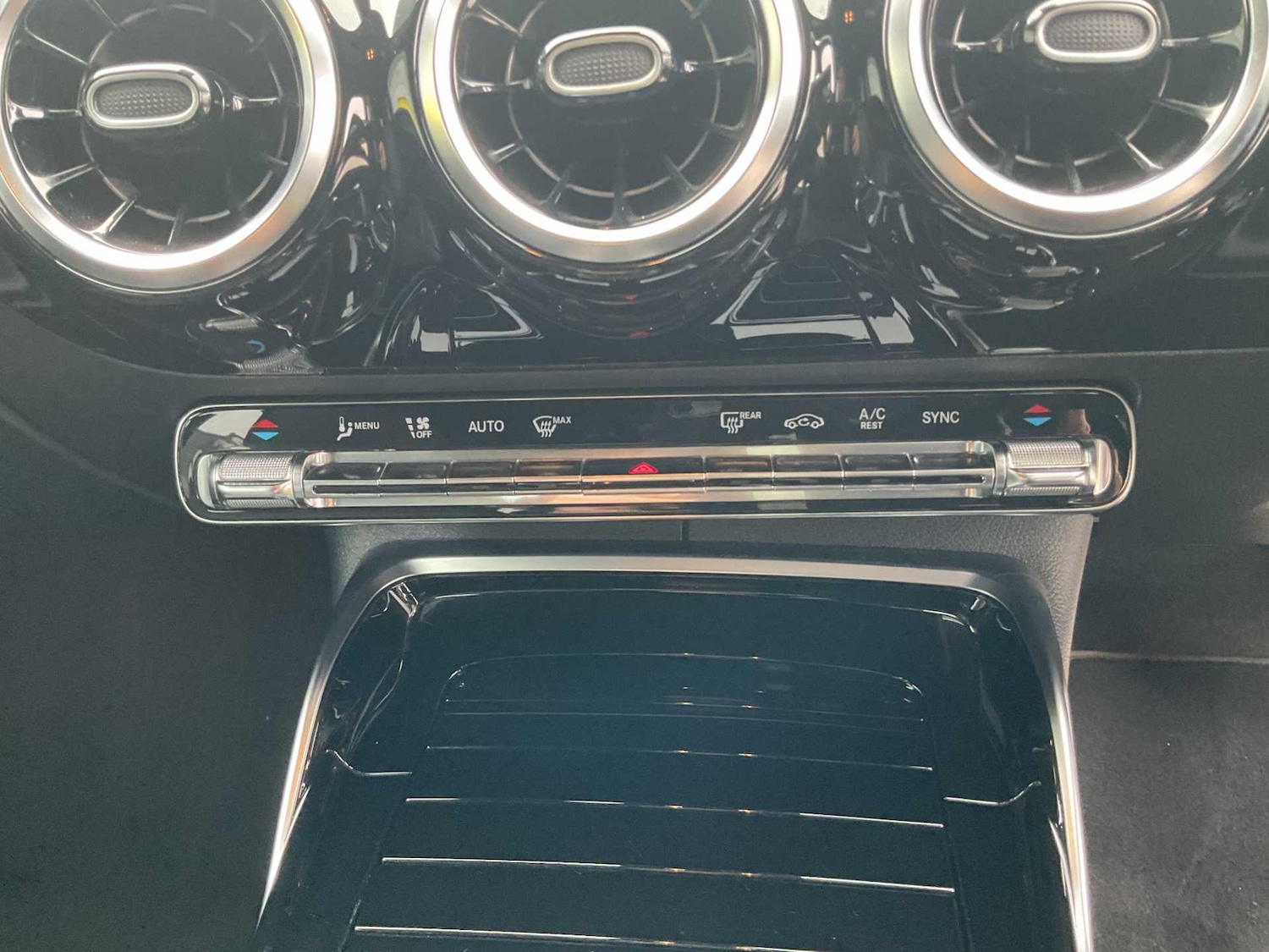 Used Mercedes-Benz A-Class 2020 for sale - 77458604: Photo 30