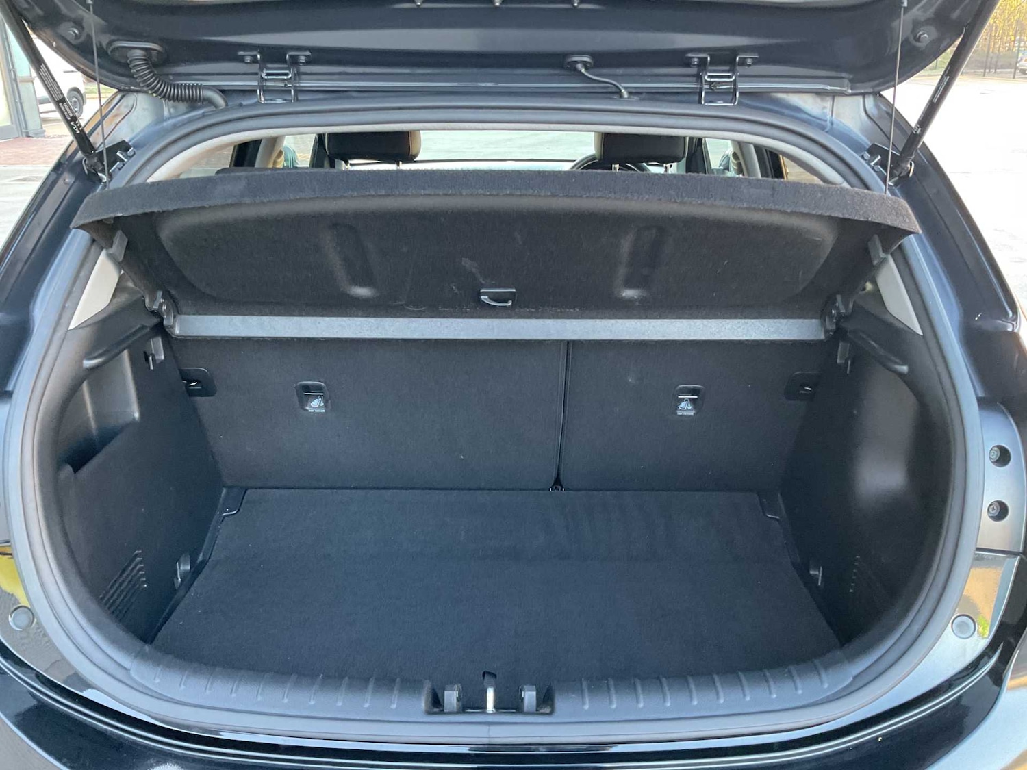 Used Kia Rio 2023 for sale - 77443508: Photo 17