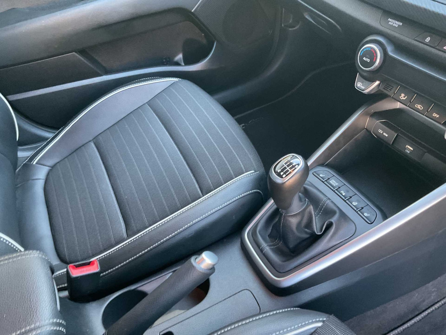 Used Kia Rio 2023 for sale - 77443508: Photo 28