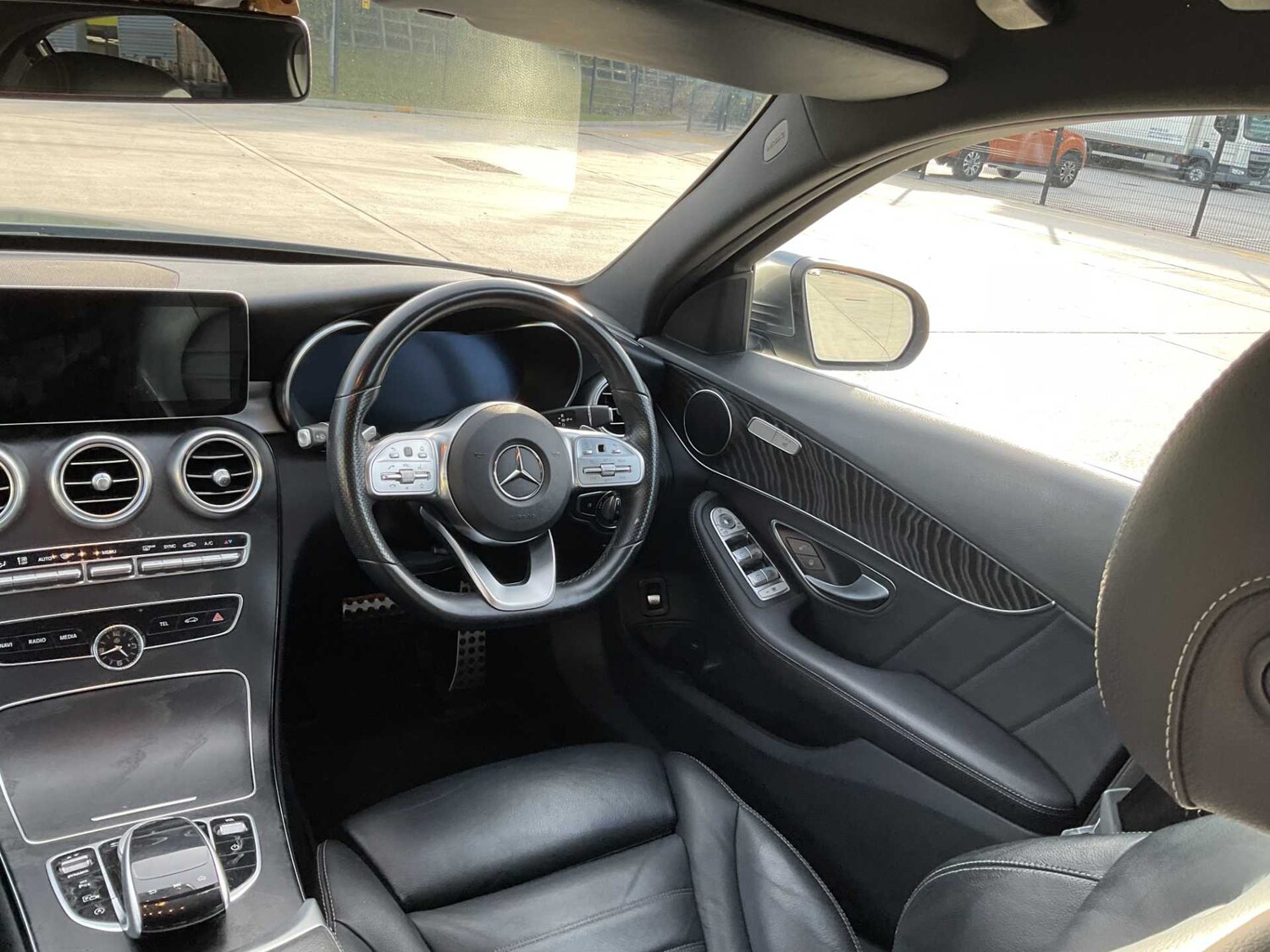 Used Mercedes-Benz C Class 2019 for sale - 76594268: Photo 22