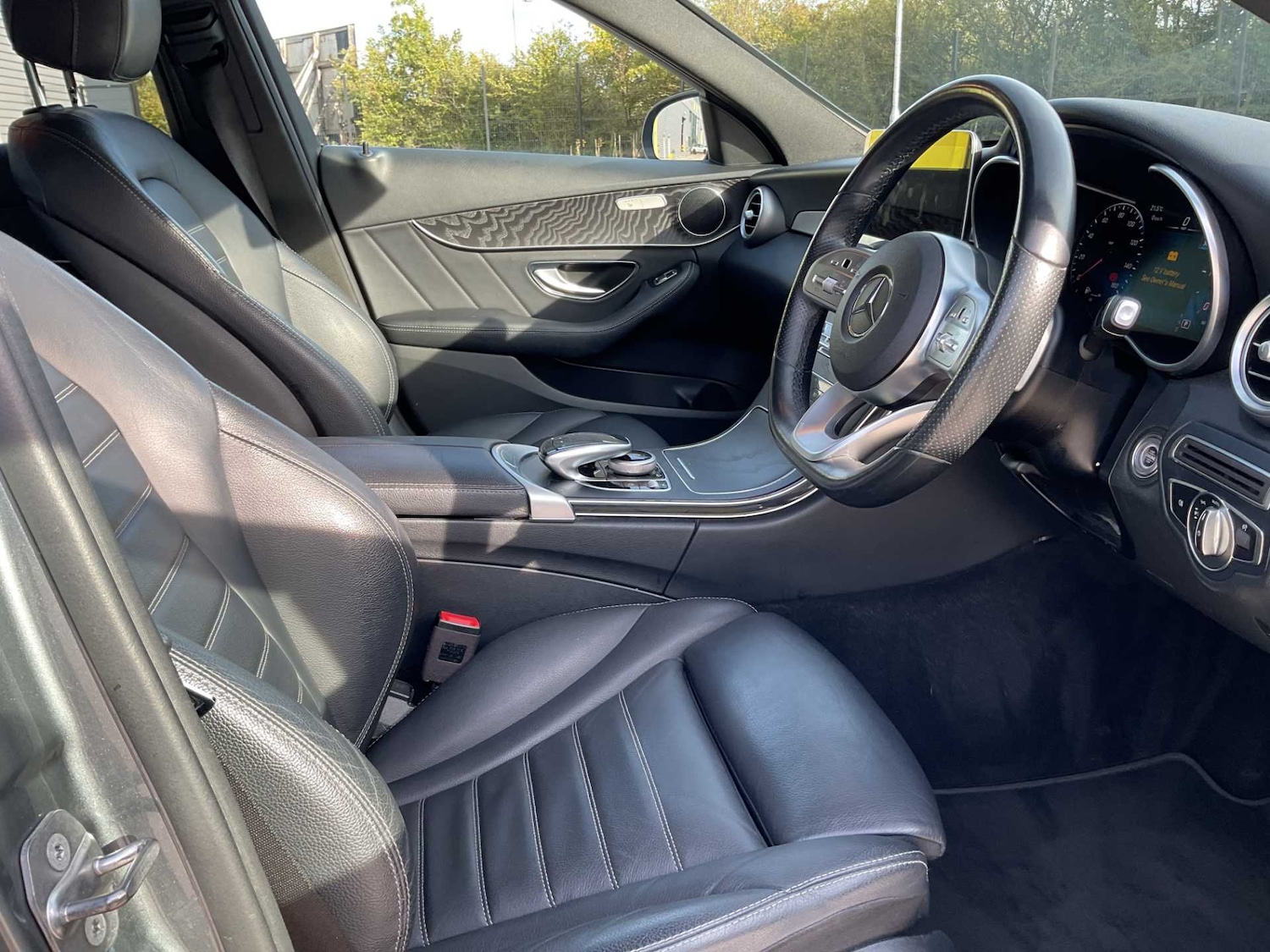 Used Mercedes-Benz C Class 2019 for sale - 76594268: Photo 24