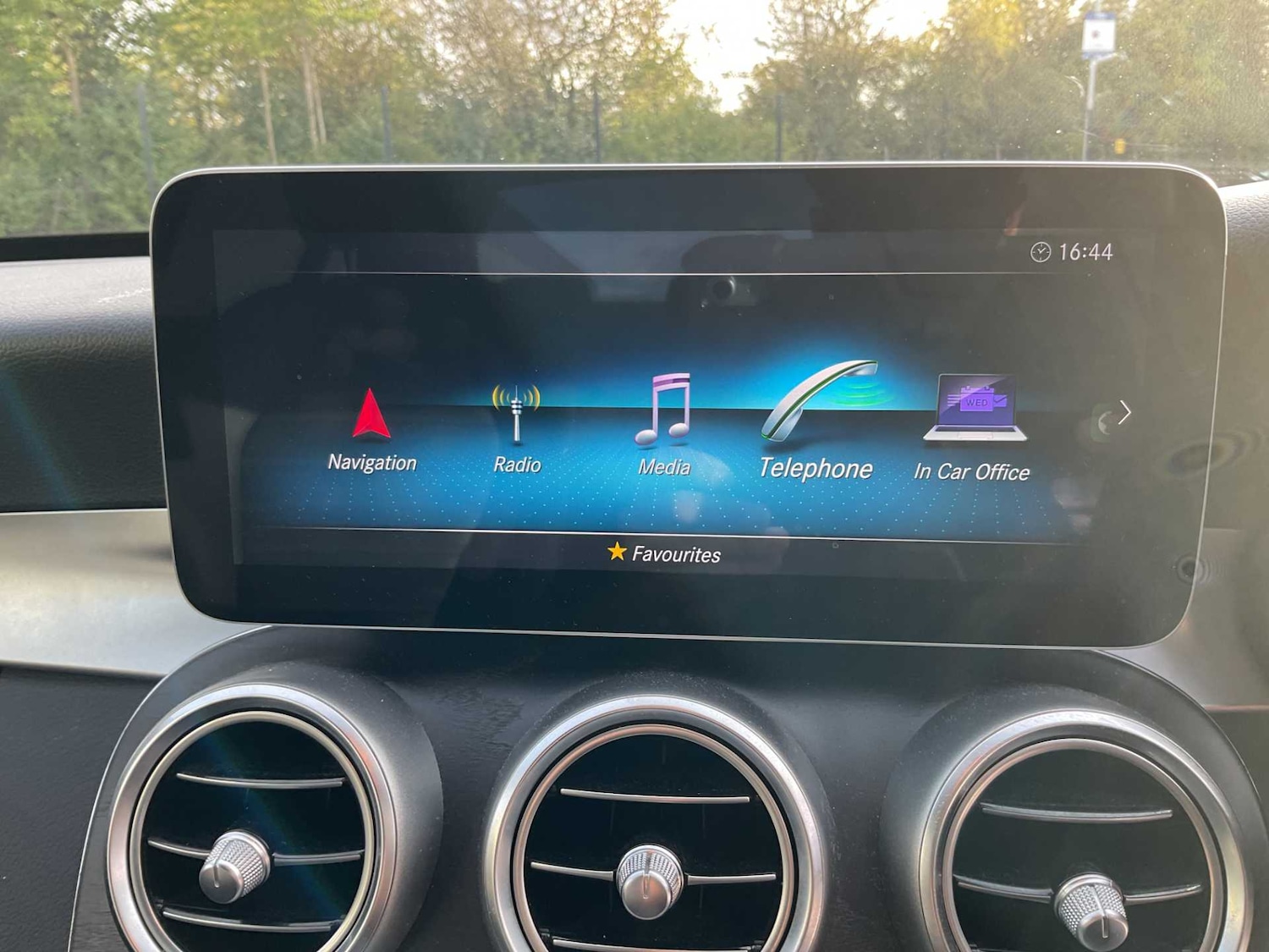 Used Mercedes-Benz C Class 2019 for sale - 76594268: Photo 31