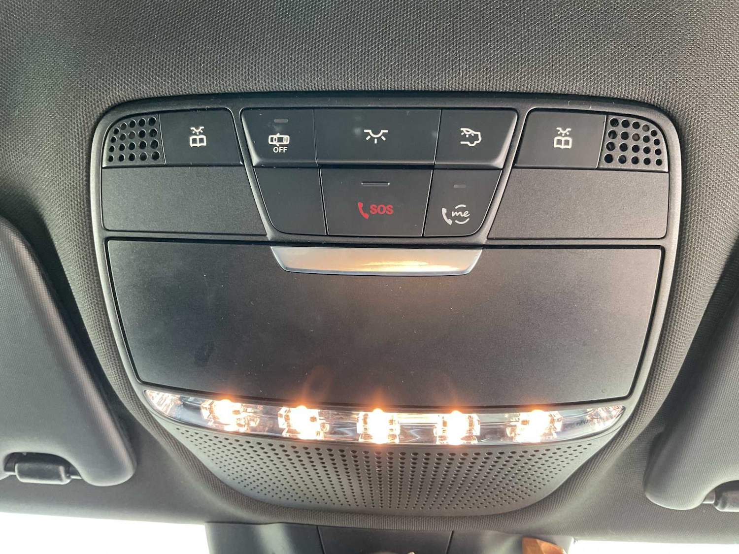 Used Mercedes-Benz C Class 2019 for sale - 76594268: Photo 35