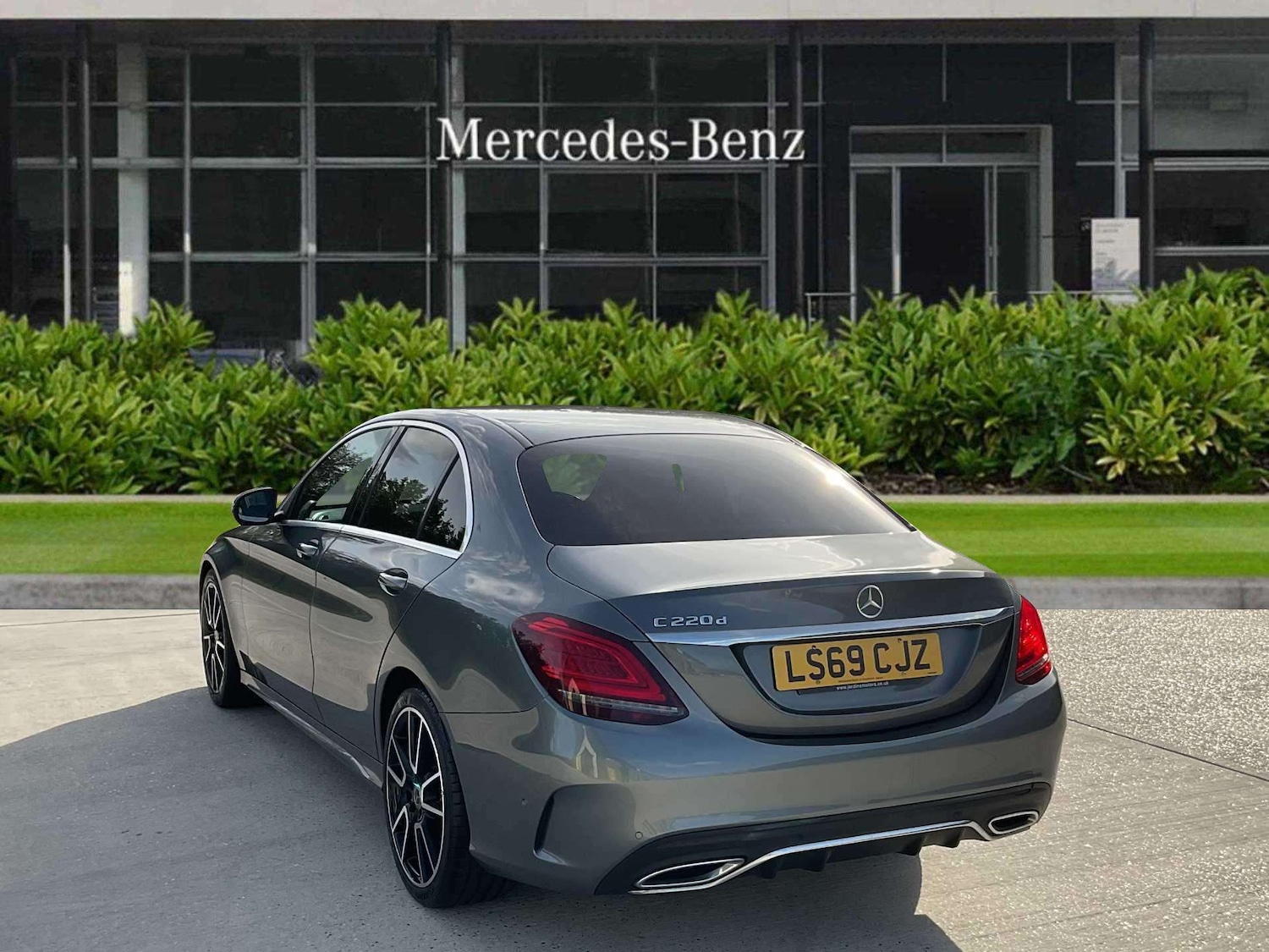 Used Mercedes-Benz C Class 2019 for sale - 76594268: Photo 5