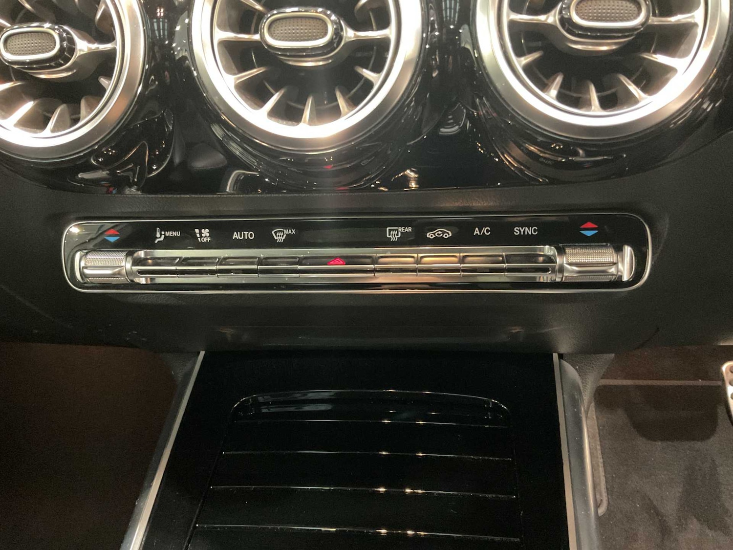 Used Mercedes-Benz GLA 2021 for sale - 78010167: Photo 31