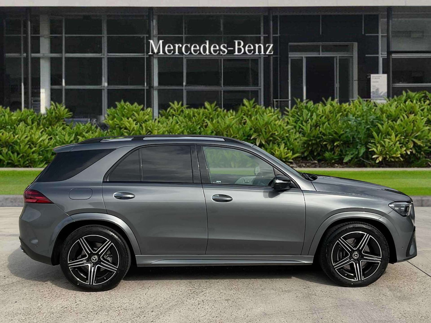 Used Mercedes-Benz GLE 2025 for sale - 76459788: Photo 2