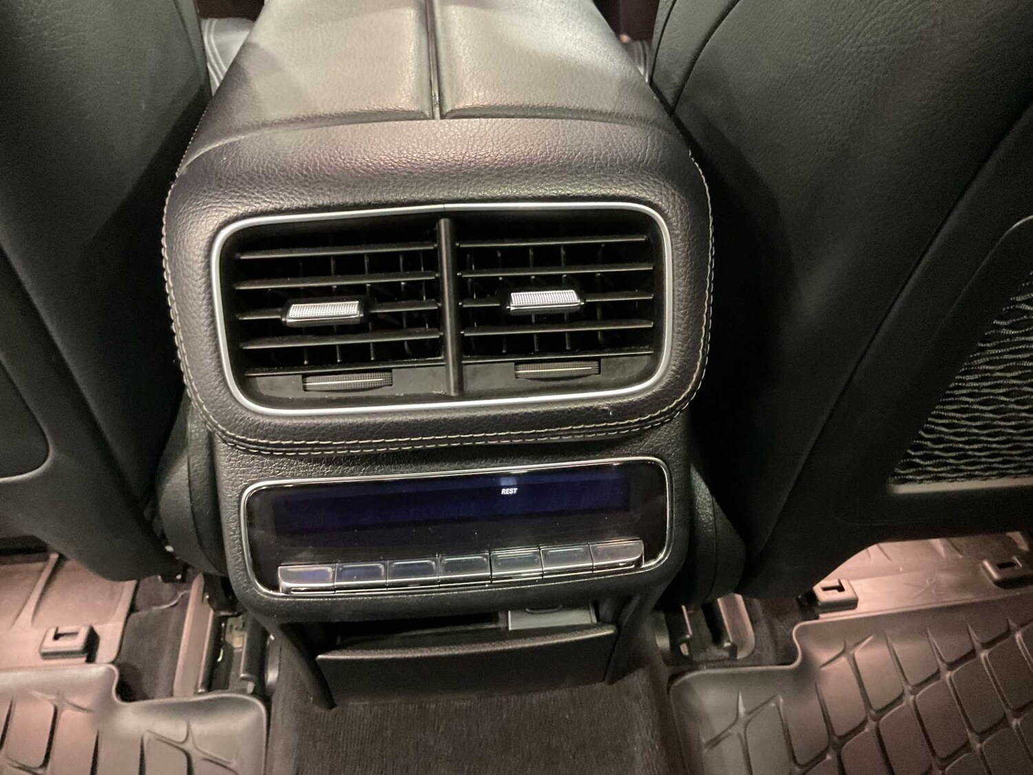 Used Mercedes-Benz GLE 2020 for sale - 77429136: Photo 18