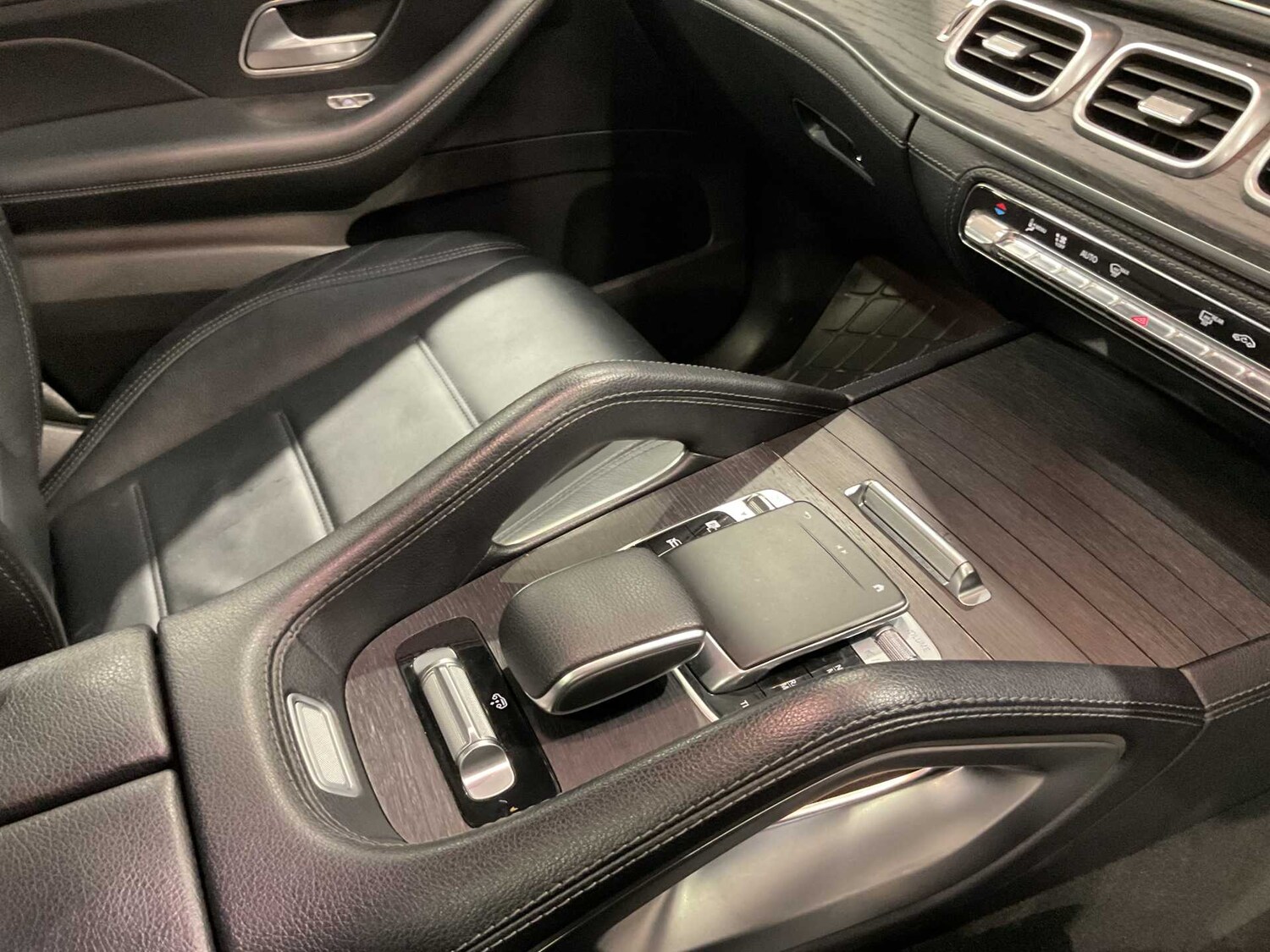 Used Mercedes-Benz GLE 2020 for sale - 77429136: Photo 29