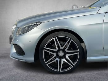 Used Mercedes-Benz E Class 2015 for sale - 79811130: Photo