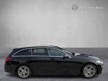 Used Mercedes-Benz C Class 2025 for sale - 77810971: Photo