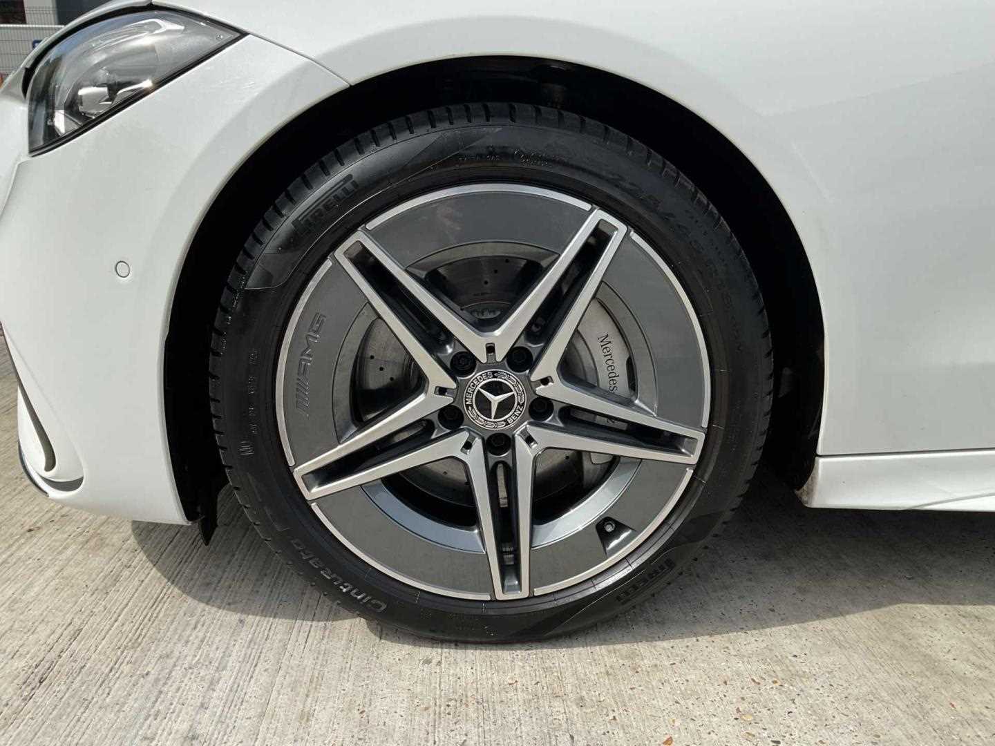 Used Mercedes-Benz C Class 2024 for sale - 76889828: Photo 13