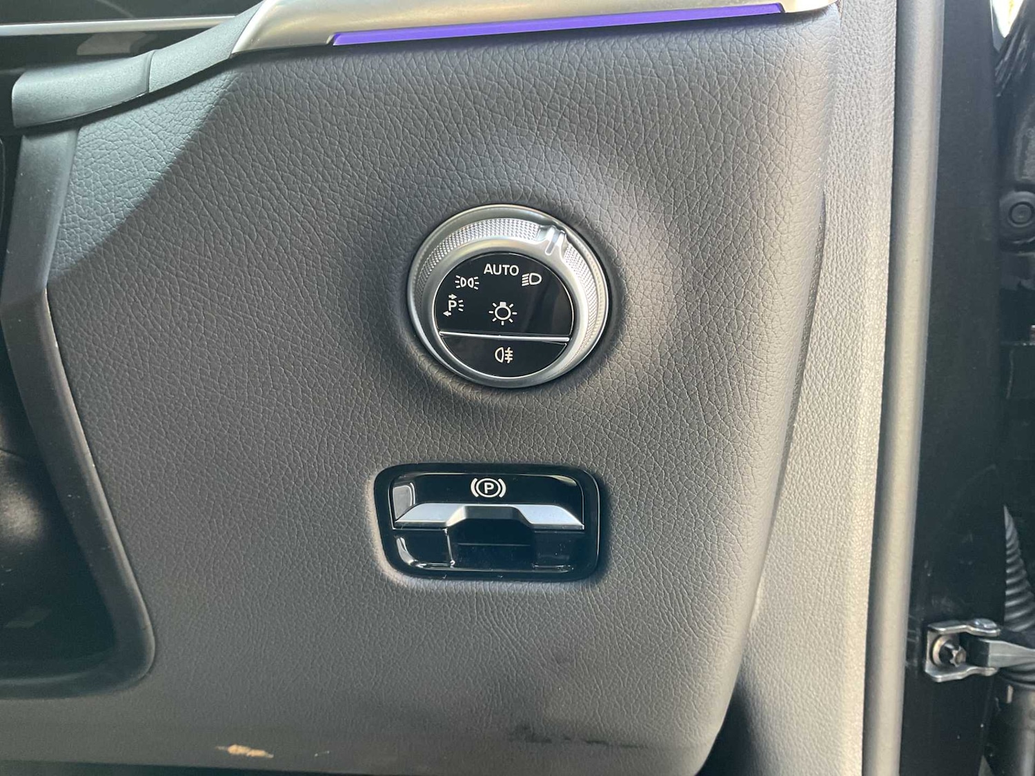 Used Mercedes-Benz GLC 2024 for sale - 77577338: Photo 29