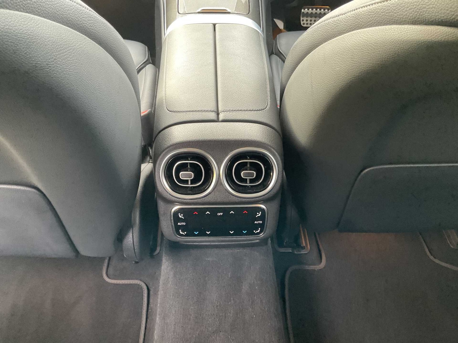 Used Mercedes-Benz GLC 2023 for sale - 77389986: Photo 20