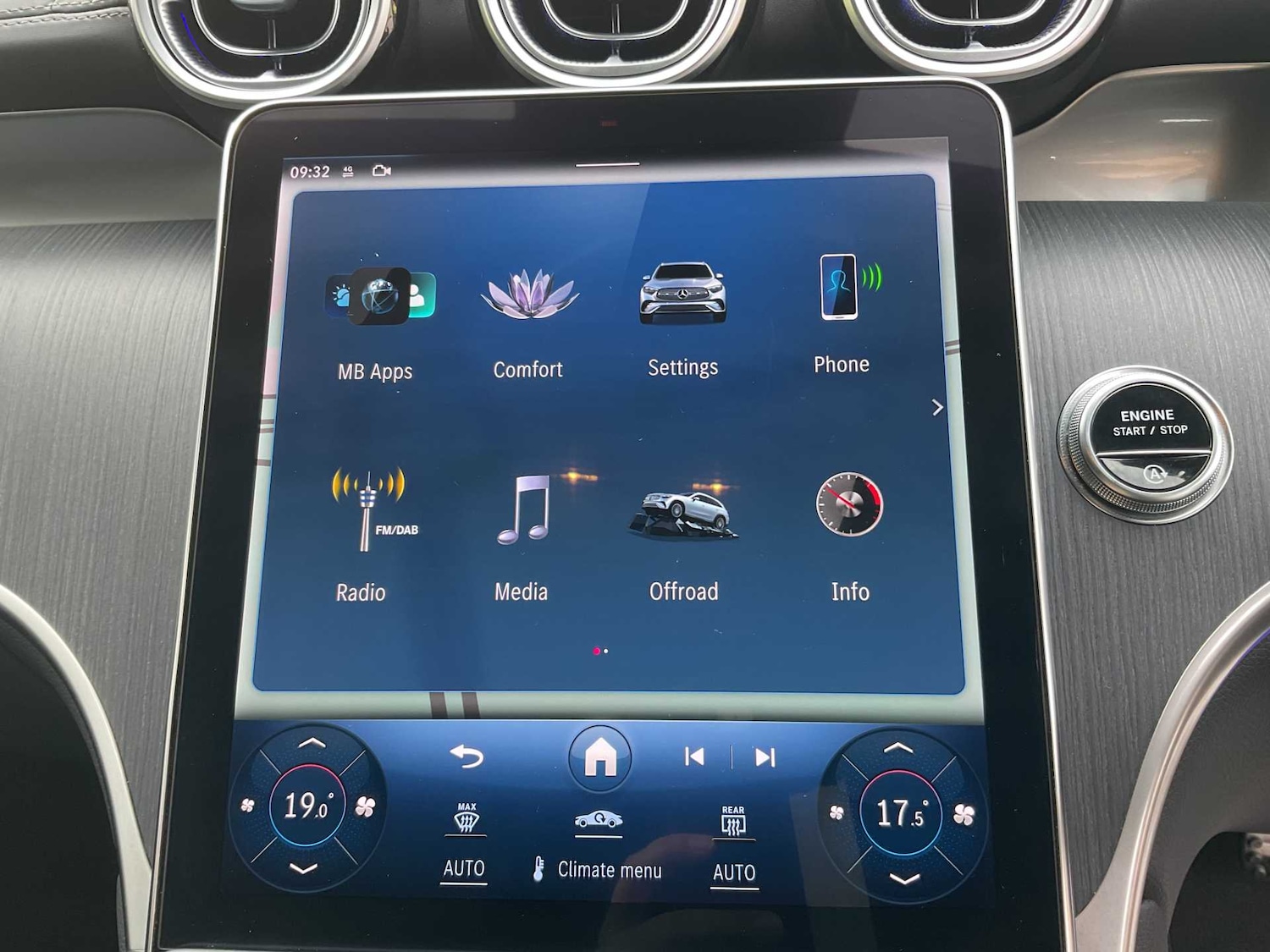 Used Mercedes-Benz GLC 2023 for sale - 77389986: Photo 33