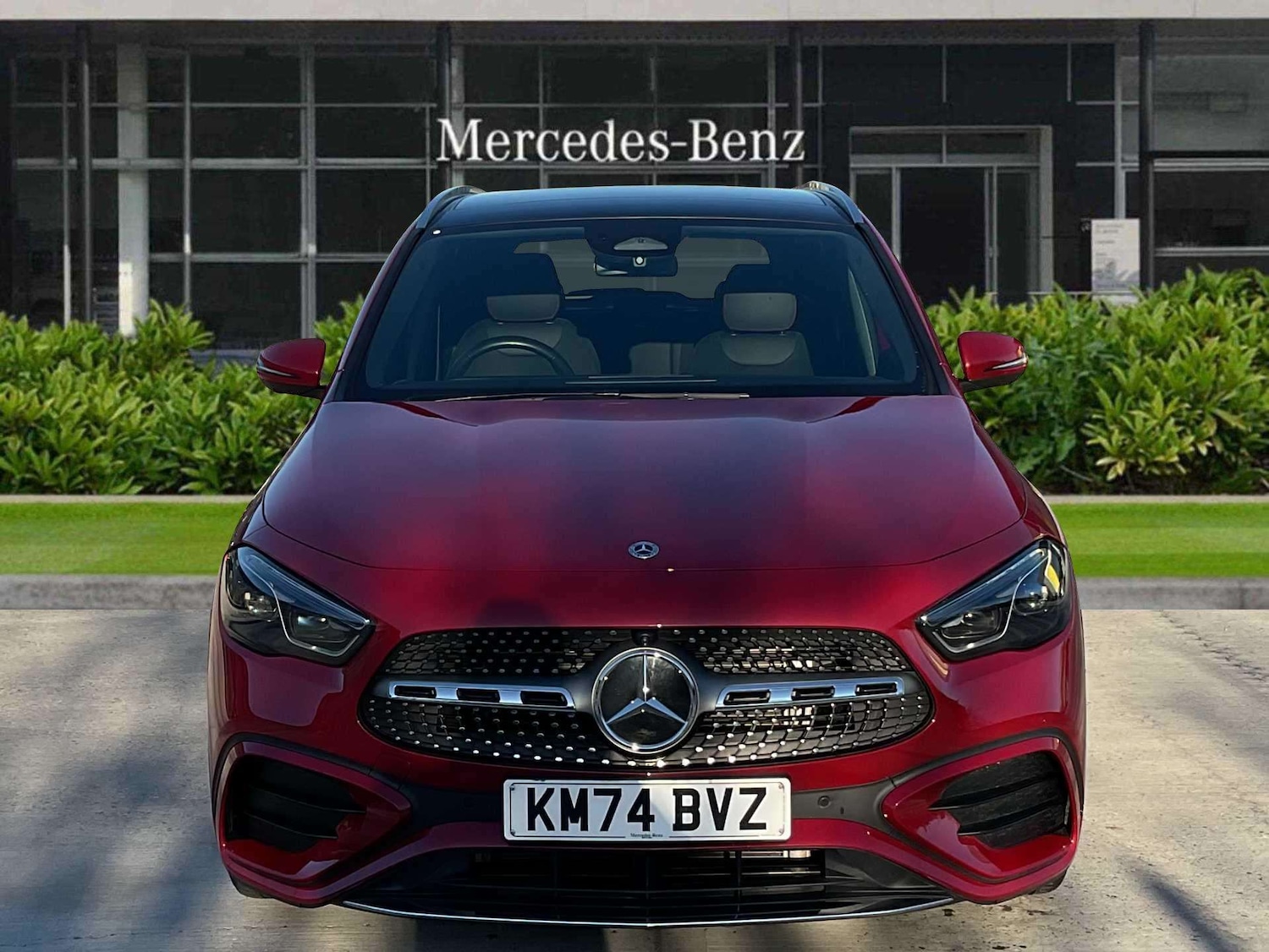 Used Mercedes-Benz GLA 2024 for sale - 76916160: Photo 2