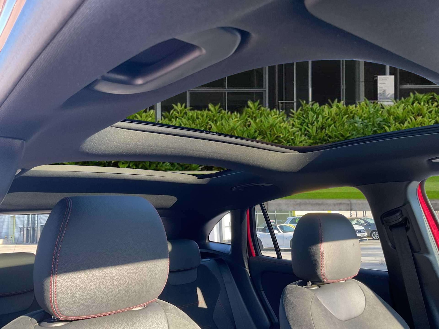 Used Mercedes-Benz GLA 2024 for sale - 76916160: Photo 25